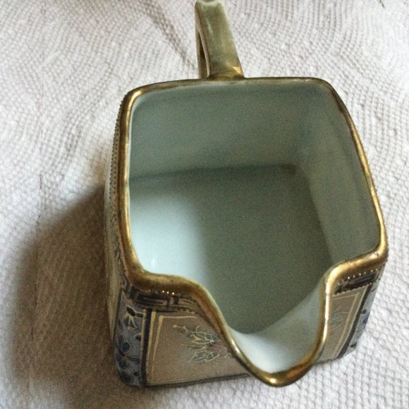 ANTIQUE HAND PAINTED SQUARE NIPPON CREAMER ROSES GOLD BLUE PINK SMALL - Picture 5 of 11